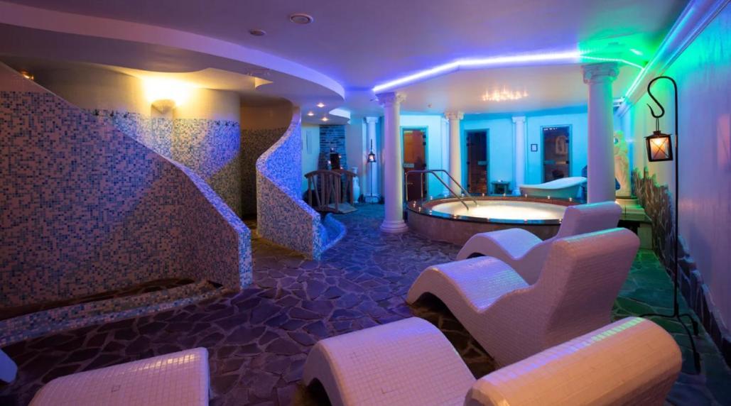 Studio Srncek - Tatranska Strba - Wellness, Bazen Luaran gambar