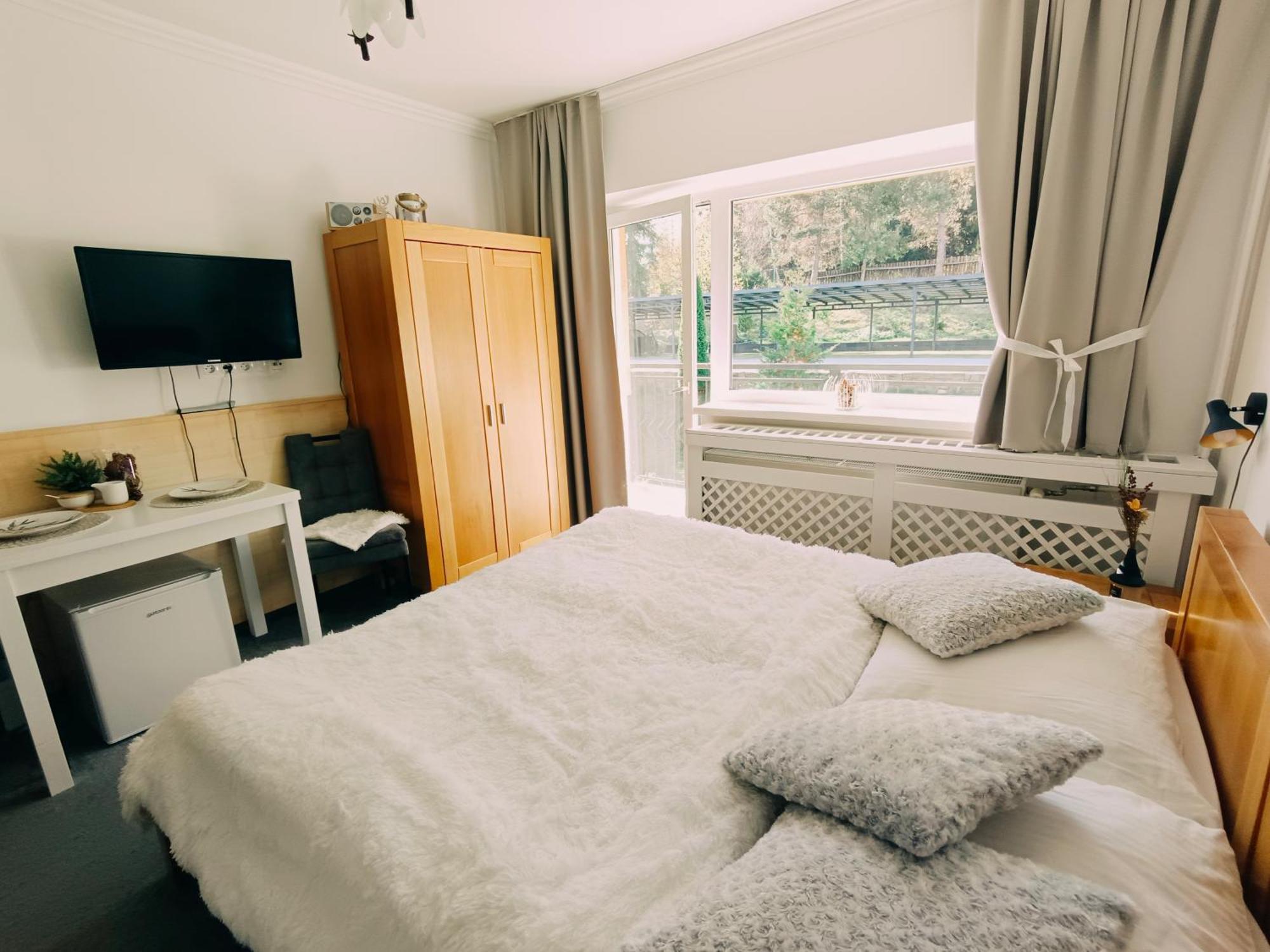 Studio Srncek - Tatranska Strba - Wellness, Bazen Luaran gambar